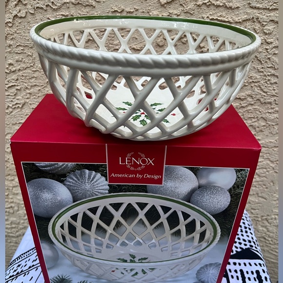 NIB Vtg Lenox Holiday Open Weave Bread Basket - Picture 4 of 7